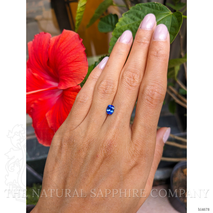 1.03 Ct. Blue Sapphire from Ceylon (Sri Lanka)