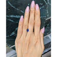 1.57 Ct. Blue Sapphire from Ceylon (Sri Lanka) Life Style