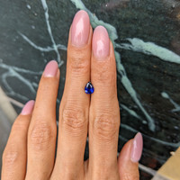 0.86 Ct. Blue Sapphire from Ceylon (Sri Lanka) Life Style