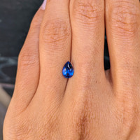 1.19 Ct. Blue Sapphire from Ceylon (Sri Lanka) Life Style
