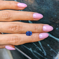 2.64 Ct. Blue Sapphire from Ceylon (Sri Lanka) Life Style