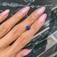 1.37 Ct. Blue Sapphire from Ceylon (Sri Lanka) Life Style