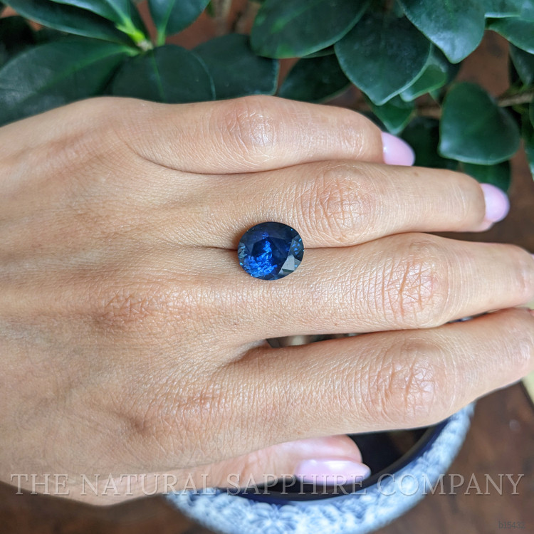 6.90 Ct. Blue Sapphire from Montana