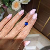 2.35 Ct. Blue Sapphire from Ceylon (Sri Lanka) Life Style