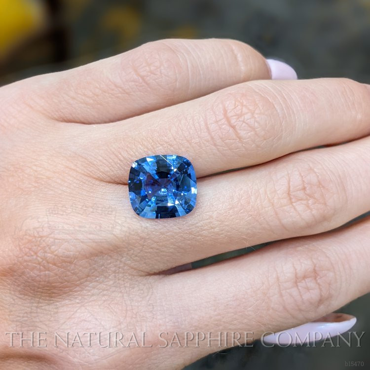 6.20 Ct. Blue Sapphire from Ceylon (Sri Lanka)