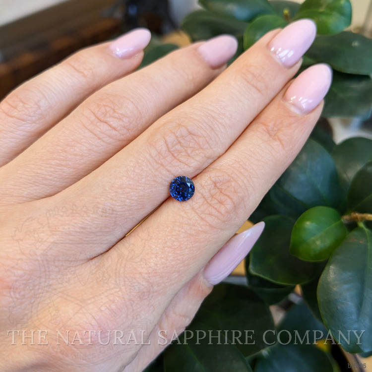 1.03 Ct. Blue Sapphire from Ceylon (Sri Lanka)