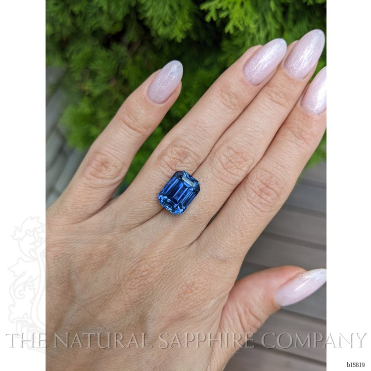 9.97 Ct. Blue Sapphire from Ceylon (Sri Lanka)
