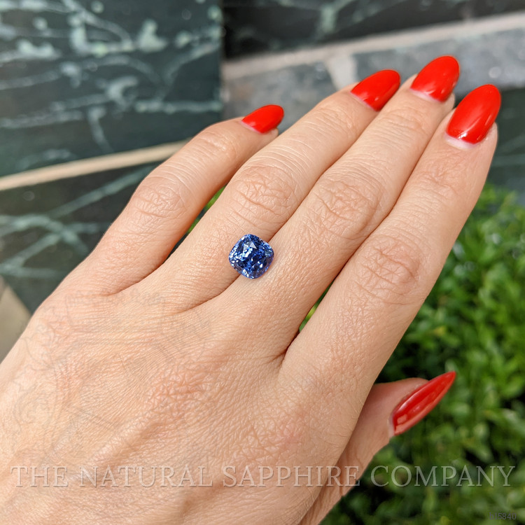 4.05 Ct. Blue Sapphire from Ceylon (Sri Lanka)