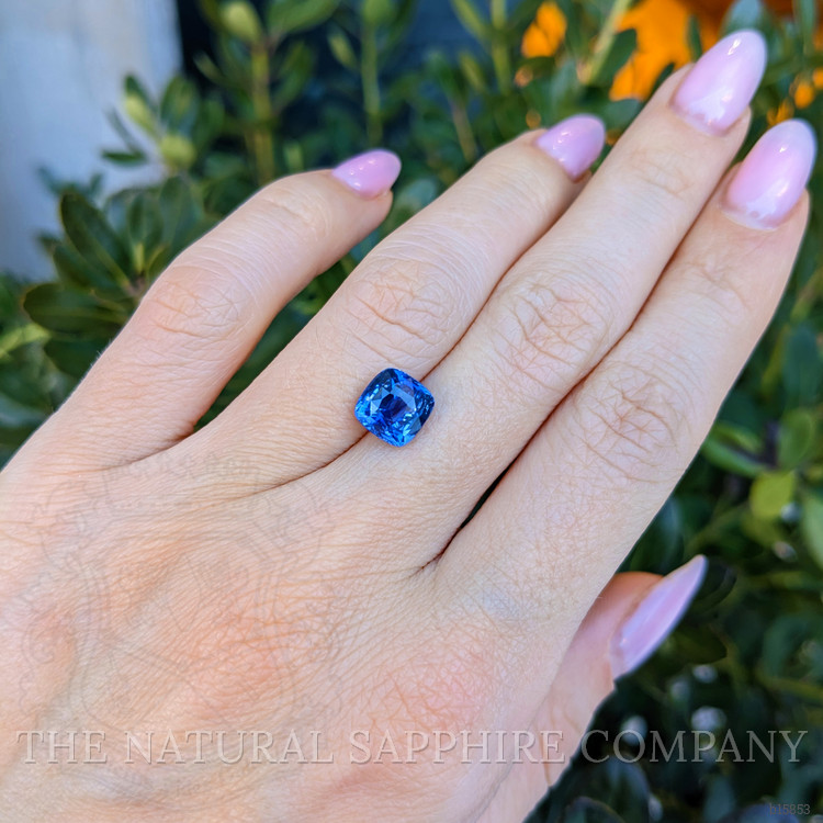 3.05 Ct. Blue Sapphire from Ceylon (Sri Lanka)