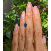 1.22 Ct. Blue Sapphire from Ceylon (Sri Lanka) Life Style
