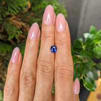 1.22 Ct. Blue Sapphire from Ceylon (Sri Lanka) Life Style