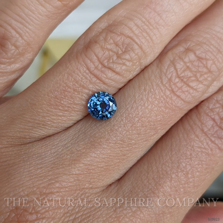 1.08 Ct. Greenish Blue Sapphire from Ceylon (Sri Lanka)
