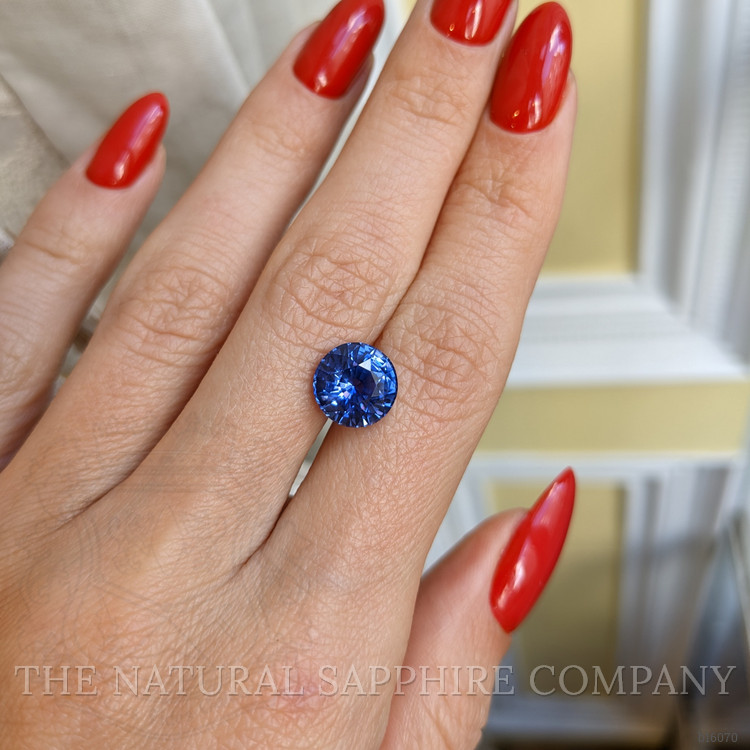4.33 Ct. Purplish Blue Sapphire from Ceylon (Sri Lanka)