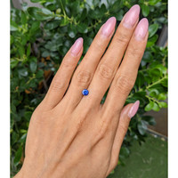0.92 Ct. Blue Sapphire from Ceylon (Sri Lanka) Life Style
