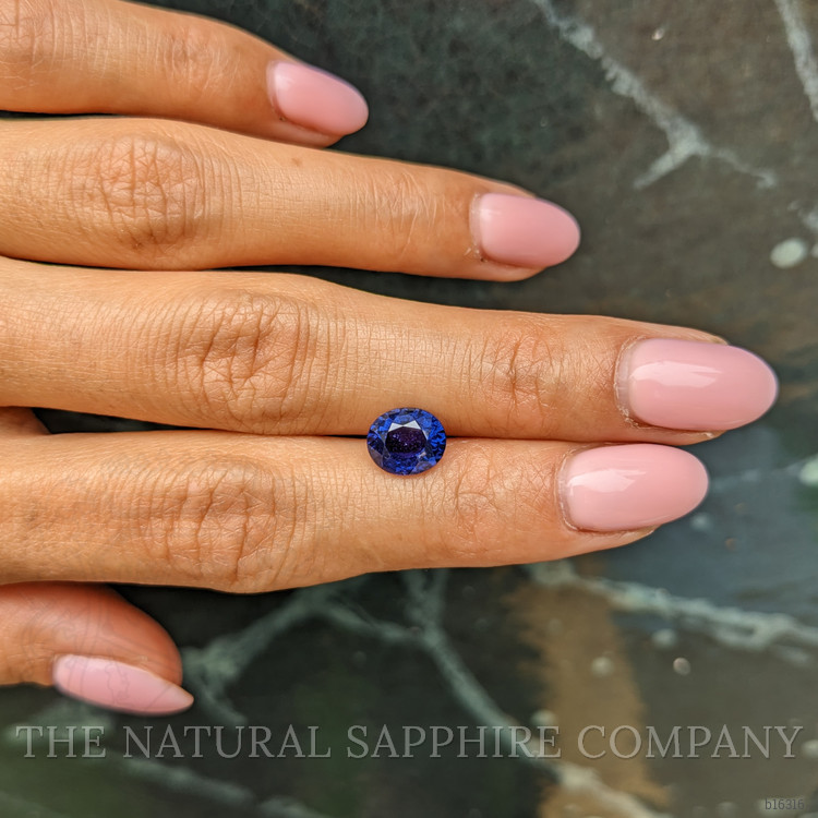 2.69 Ct. Color Change Sapphire from Ceylon (Sri Lanka)
