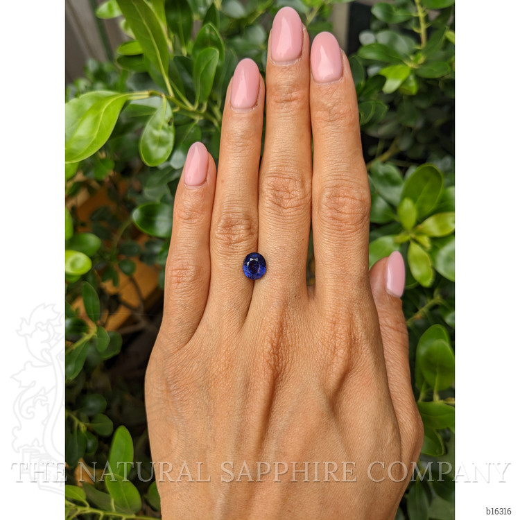 2.69 Ct. Color Change Sapphire from Ceylon (Sri Lanka)