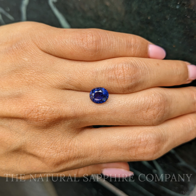 2.69 Ct. Color Change Sapphire from Ceylon (Sri Lanka)