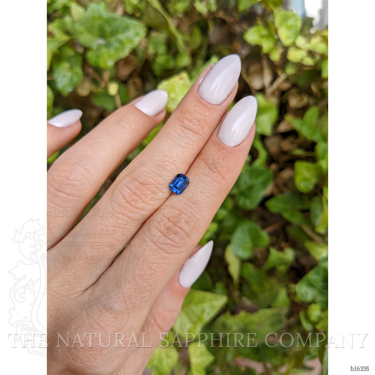0.98 Ct. Blue Sapphire from Ceylon (Sri Lanka)