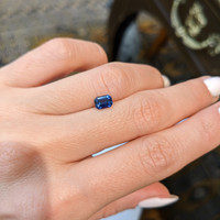 0.98 Ct. Blue Sapphire from Ceylon (Sri Lanka) Life Style