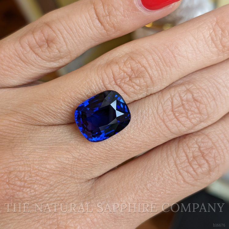 10.09 Ct. Blue Sapphire from Ceylon (Sri Lanka)