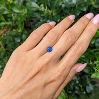 1.30 Ct. Blue Sapphire from Ceylon (Sri Lanka) Life Style