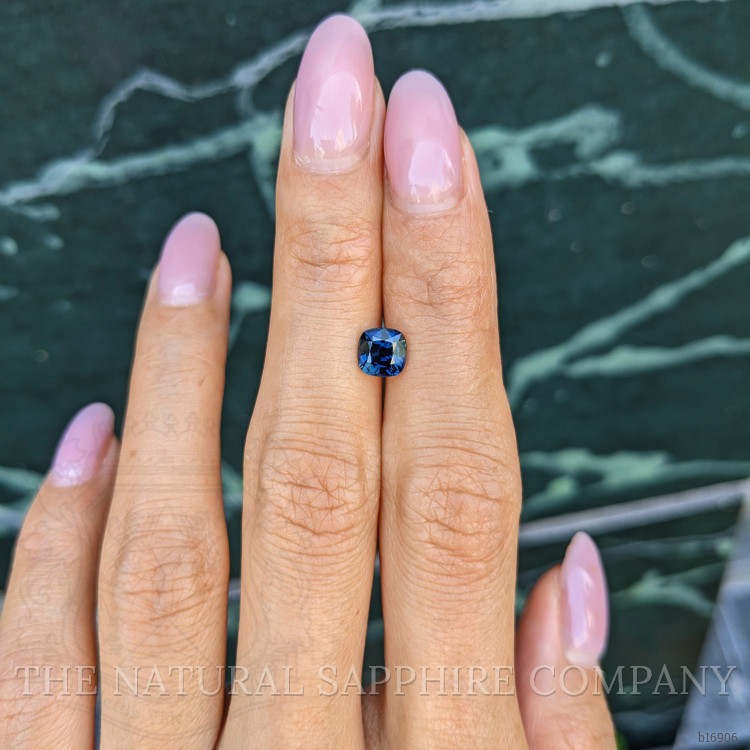 1.29 Ct. Greenish Blue Sapphire from Ceylon (Sri Lanka)