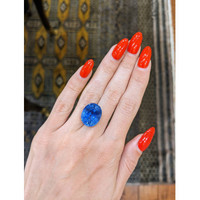 22.00 Ct. Blue Sapphire from Ceylon (Sri Lanka) Life Style