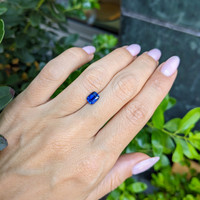1.26 Ct. Blue Sapphire from Ceylon (Sri Lanka) Life Style