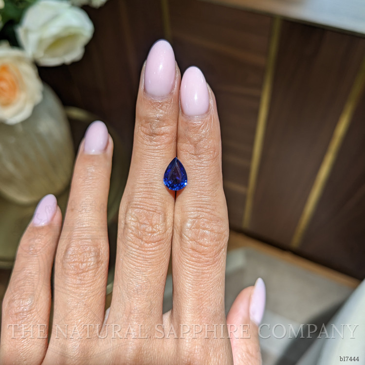 2.59 Ct. Blue Sapphire from Ceylon (Sri Lanka)