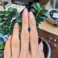 1.35 Ct. Blue Sapphire from Ceylon (Sri Lanka) Life Style