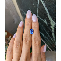 2.24 Ct. Blue Sapphire from Ceylon (Sri Lanka) Life Style