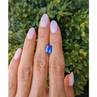 2.24 Ct. Blue Sapphire from Ceylon (Sri Lanka) Life Style