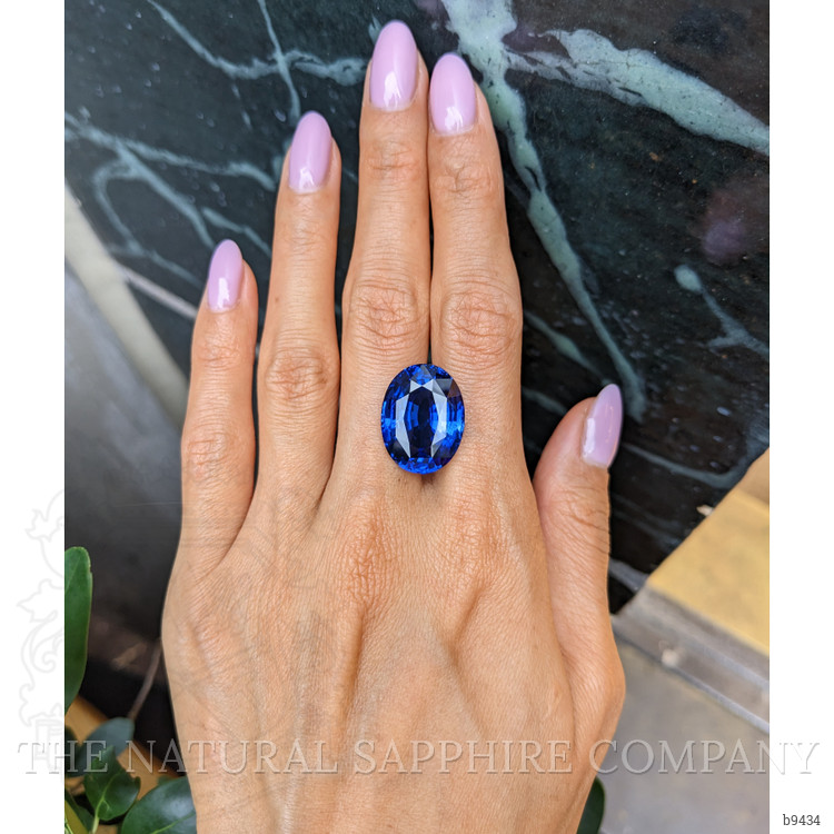 25.11 Ct. Blue Sapphire from Ceylon (Sri Lanka)
