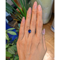 3.53 Ct. Blue Sapphire from Ceylon (Sri Lanka) Life Style