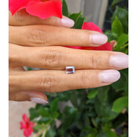 1.27 Ct. Bi Color Sapphire from Ceylon (Sri Lanka) Life Style