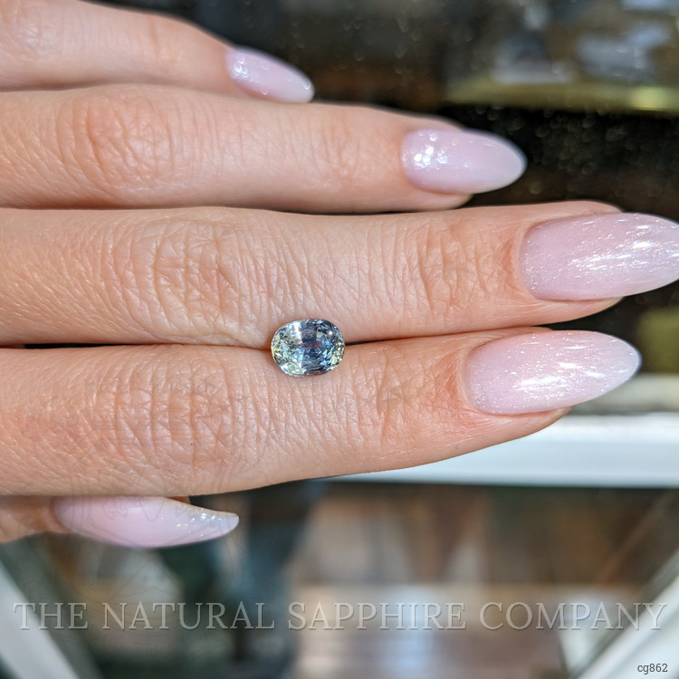 2.25 Ct. Bi Color Sapphire from Ceylon (Sri Lanka)