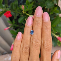 1.22 Ct. Bi Color Sapphire from Ceylon (Sri Lanka) Life Style