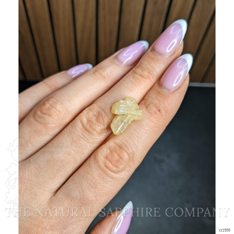 13.35 Ct. Yellow Rough Sapphire from Ceylon (Sri Lanka)