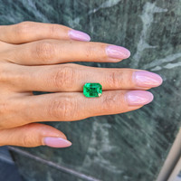 3.91 Ct. Emerald from Zambia Life Style