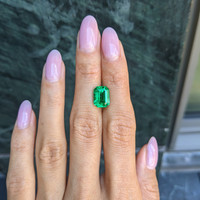 3.91 Ct. Emerald from Zambia Life Style