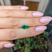 1.47 Ct. Emerald from Colombia Life Style