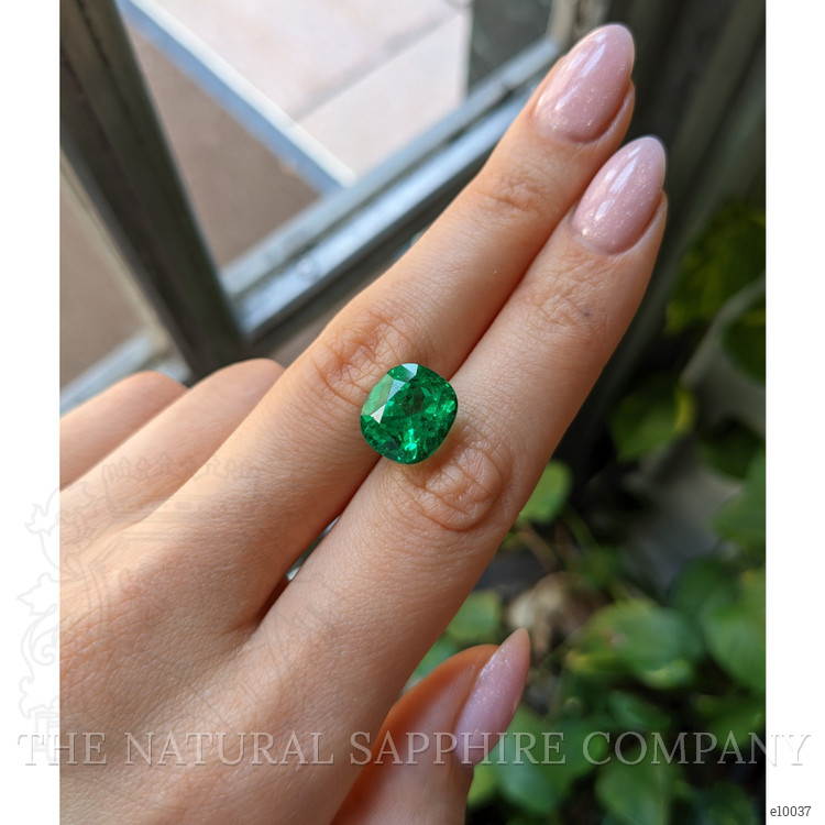 7.54 Ct. Emerald from Colombia