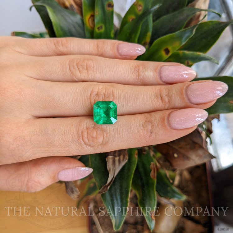 5.67 Ct. Emerald from Colombia