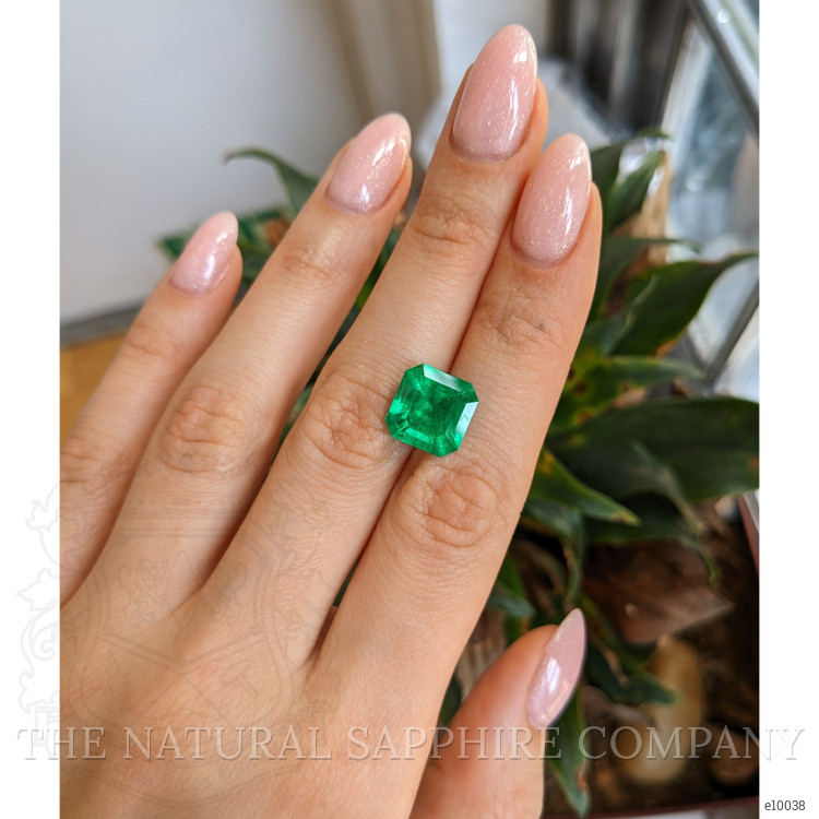 5.67 Ct. Emerald from Colombia