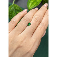 0.49 Ct. Emerald from Zambia Life Style
