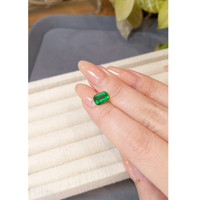 1.53 Ct. Emerald from Zambia Life Style