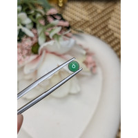 0.36 Ct. Cabochon Emerald from Colombia - Muzo Life Style