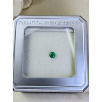 0.45 Ct. Cabochon Emerald from Colombia - Muzo Life Style