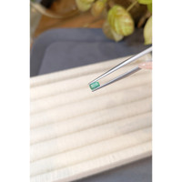 0.29 Ct. Emerald from Afghanistan Life Style