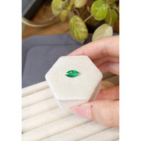 1.37 Ct. Emerald from Zambia Life Style